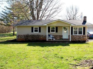 390 Whitlock Rd, Alvaton, KY 42122