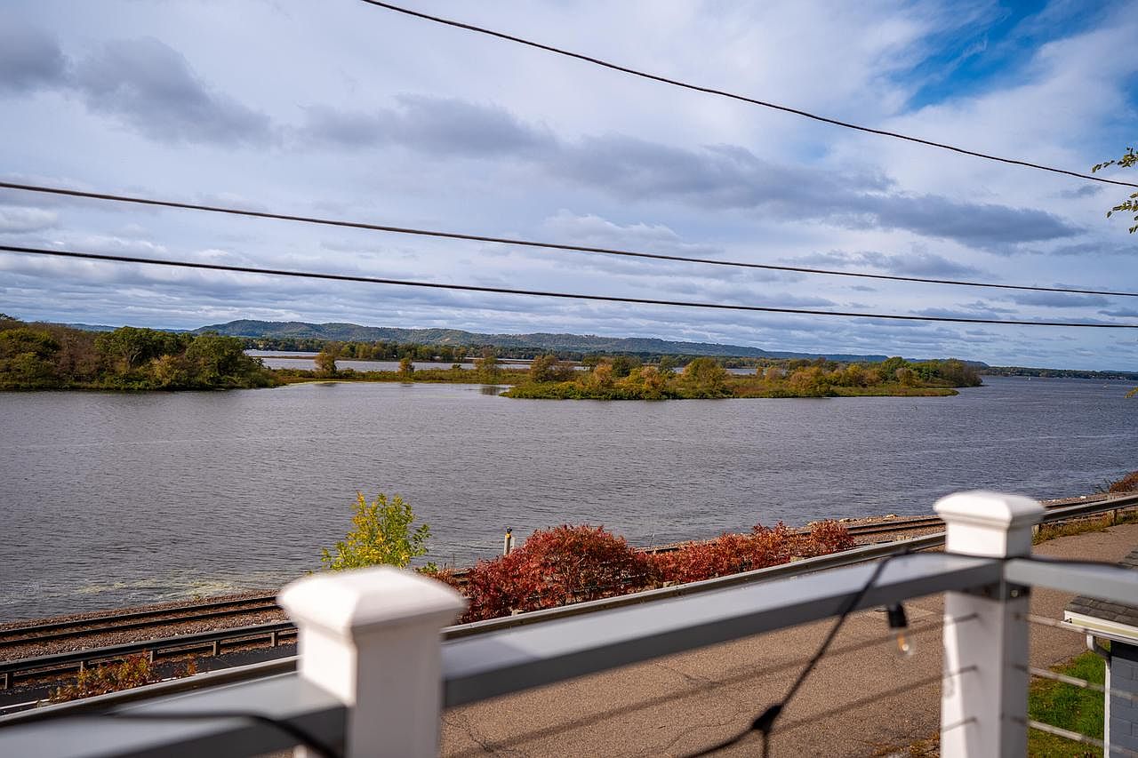 911 Riverview DRIVE, Alma, WI 54610 Zillow