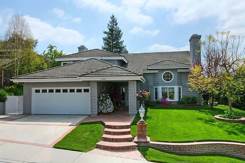 1st image of 2026 Brookfield Dr
