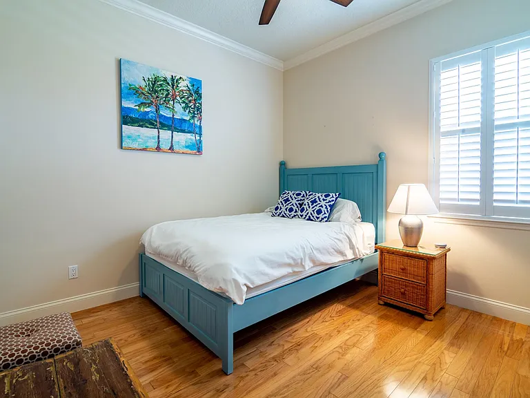 4070 Alamanda Key Dr — Photo 36