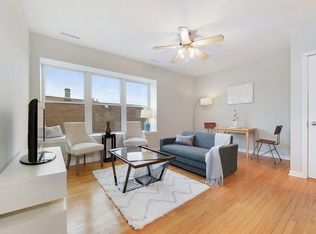 4015 N Troy St APT 3, Chicago, IL 60618