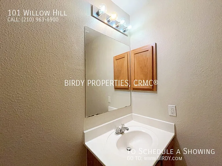 101 Willow Hl — Photo 33