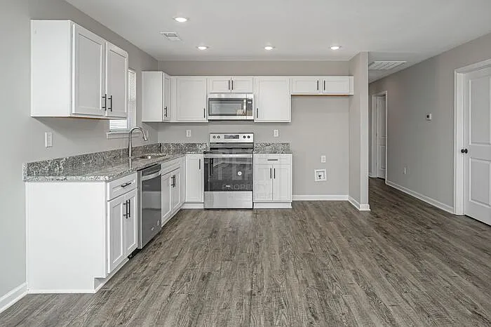 590 Woodland Cir — Photo 16