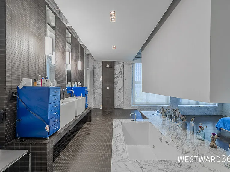 321 S Jefferson St #4 — Photo 9