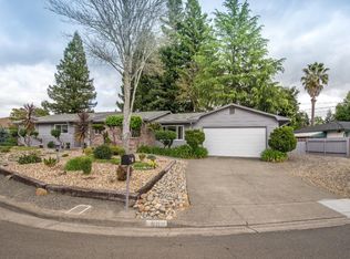 90 Devon Ct, Santa Rosa, CA 95403
