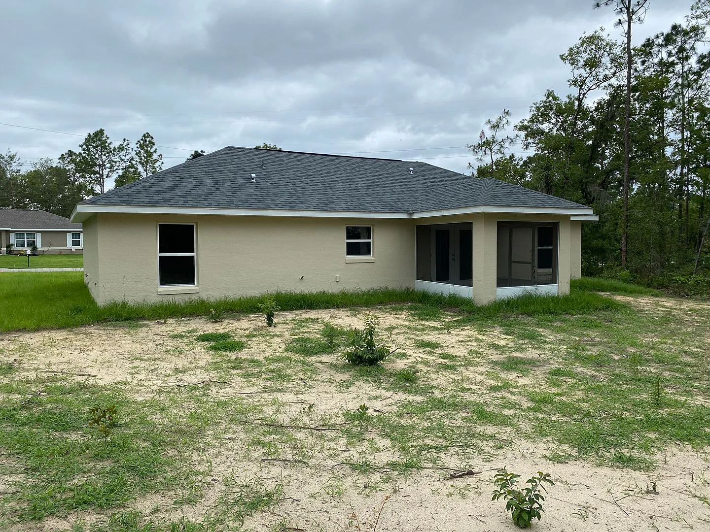 Desirable Sw Ocala Neighborhood- 3/2/2 **Won"T Last** — Photo 3