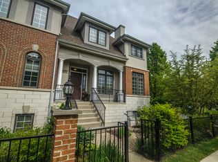 1913 Alta Vista Ct, Naperville, IL 60563