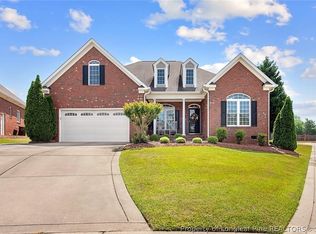 4713 Bramble St, Hope Mills, NC 28348
