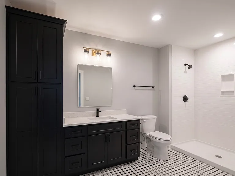 501 N Main St #408 — Photo 7