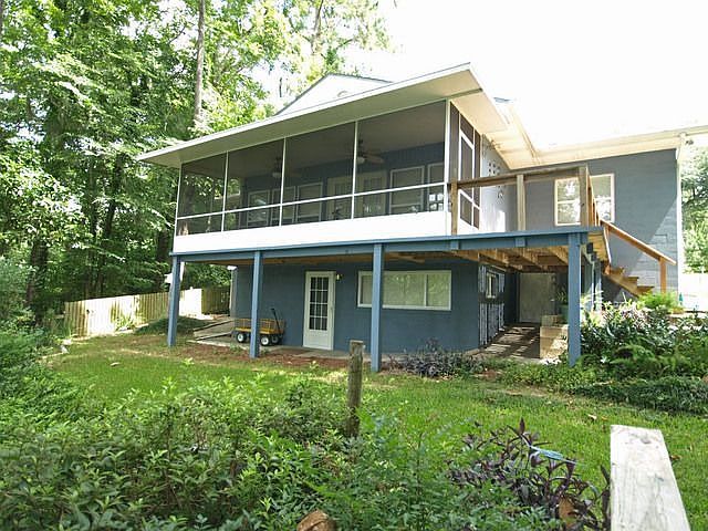 2nd image of 18781 Star Hill Ln