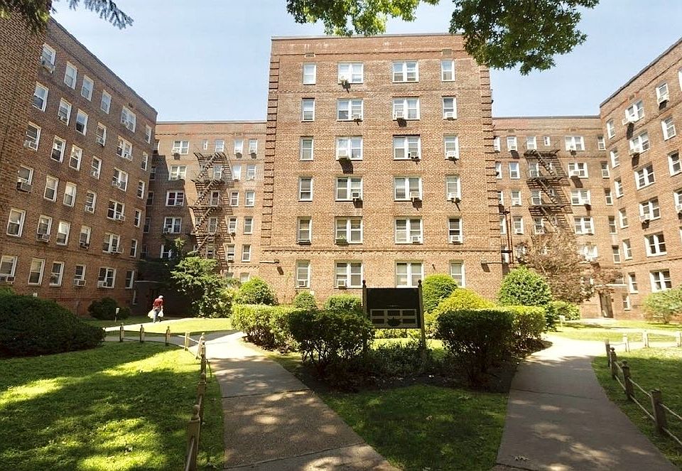 1st image of 3538 75th St APT 2C
