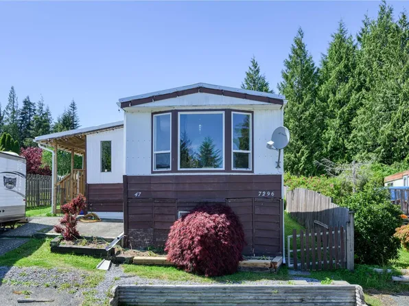 7296 Teakerne Dr, Pt Hardy, BC V0N 2P0
