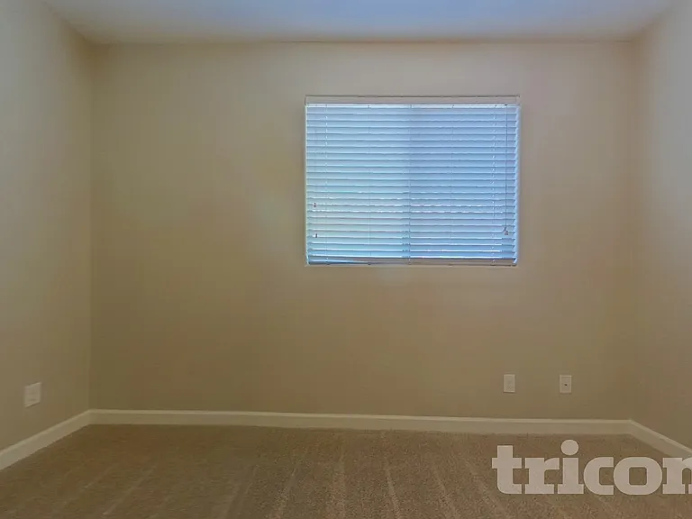 2473 S 235th Dr — Photo 14