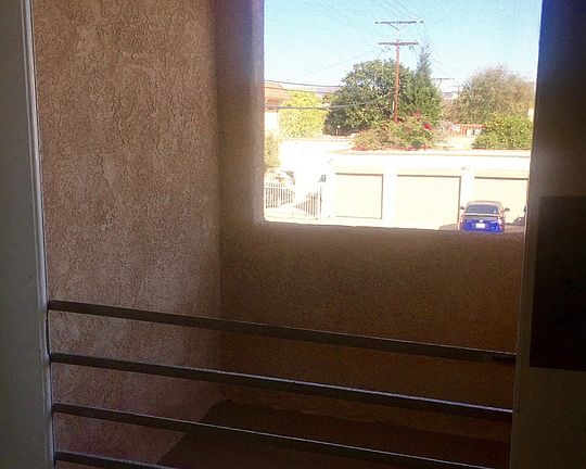 5th image of 4760 Edgewood Pl