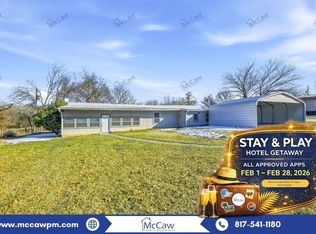 1309 Oakridge Rd, Azle, TX 76020