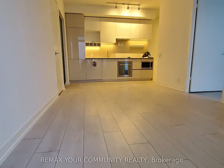 5 Buttermill Ave #2812 — Photo 5