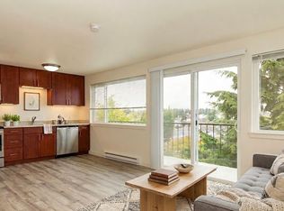 Winslow Apartments - Located in Wallingford, Seattle, WA 98103