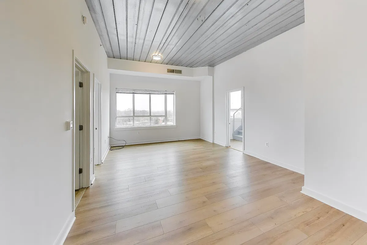 Building Photo - 5885 Colorado Ave NW #401