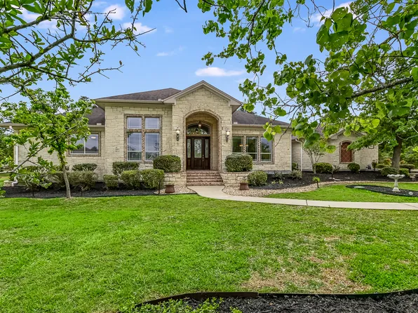 109 Frontier Trl, Bastrop, TX 78602