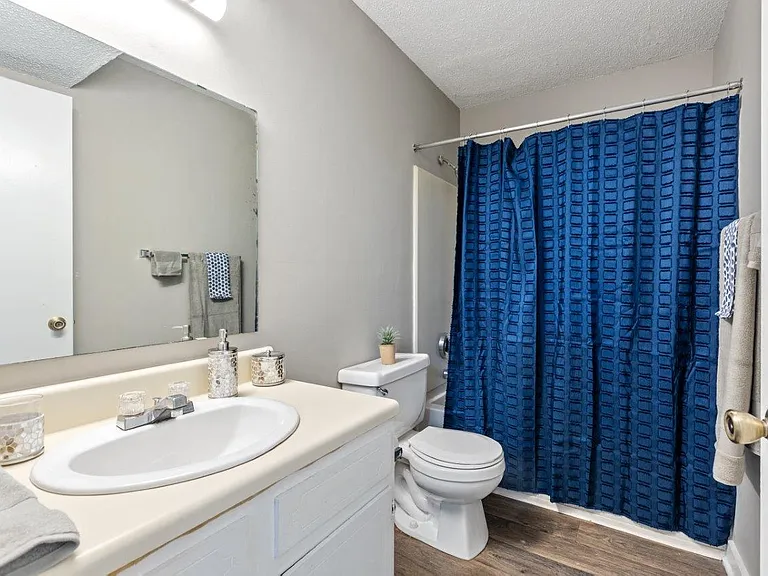 Wexford Apartment Homes — Photo 4