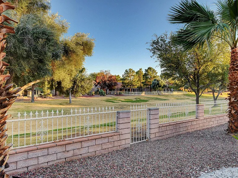 3032 Hidden Treasure Dr — Photo 40