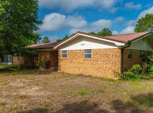 6106 Garden City Rd, Crestview, FL 32539