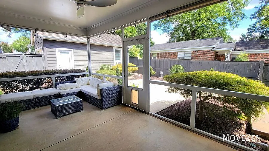 210 Pinckney St Greenville, SC 29601 Privacy Fenced Oasis in the Souths Best Downtown — Photo 4