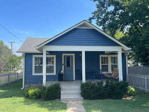 Adorable cottage remodeled by Nashville Flipped