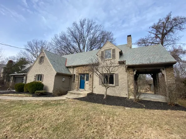1012 W Galbraith Rd, Cincinnati, OH 45231