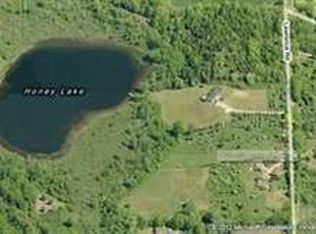 11264 Lawrence Rd, Brooklyn, MI 49230