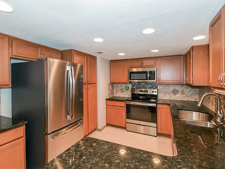 2532 White Horse Rd W — Photo 6