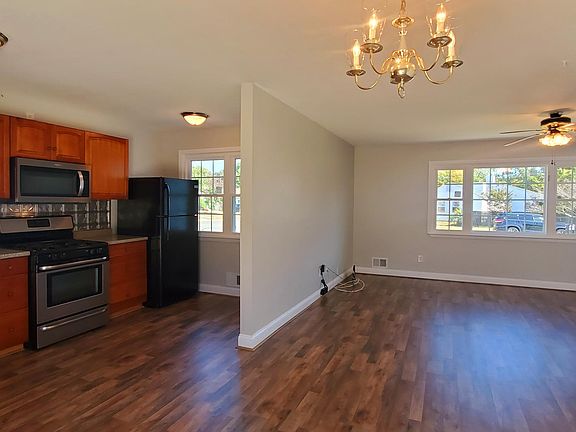 4th image of 538 Tinsmith Ct