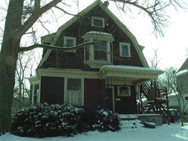 1st image of 33 W Vine St