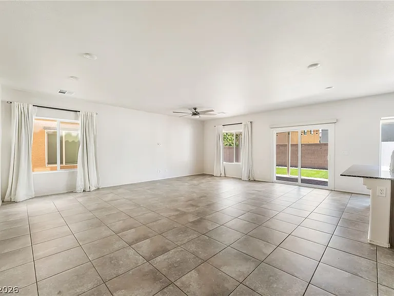 3803 Berenices Ave — Photo 3
