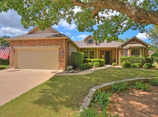 129 Camp Dr, Georgetown, TX 78633