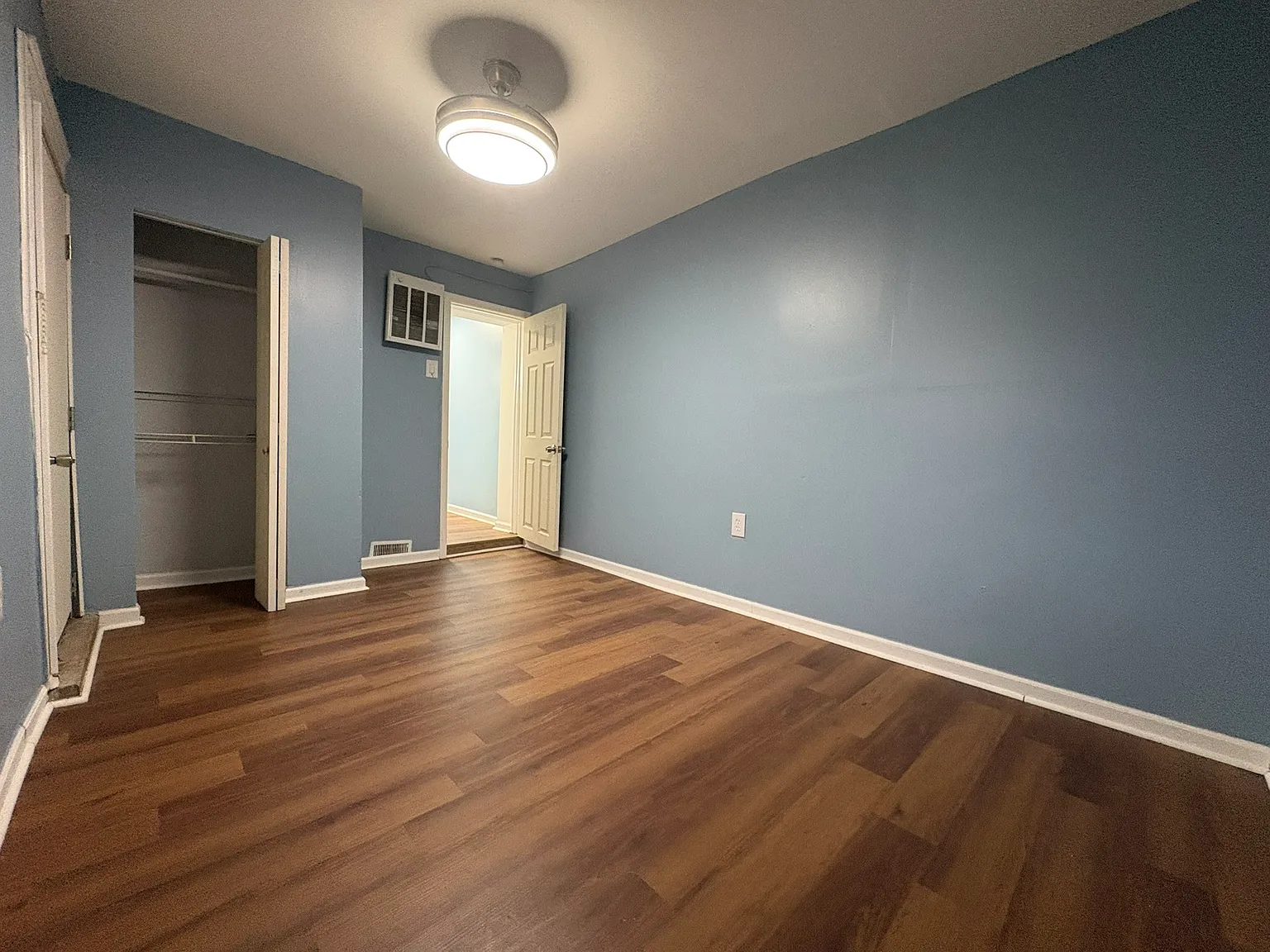 4024 Cambridge Street - 1 — Photo 4