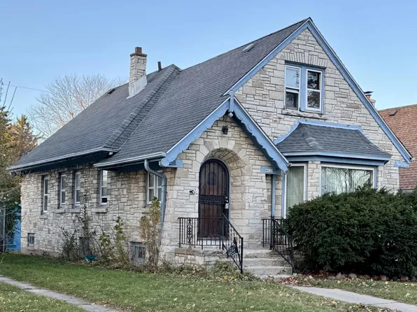 4620 West Keefe AVENUE, Milwaukee, WI 53216