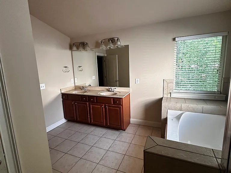 1531 Scenic Pines Dr — Photo 12