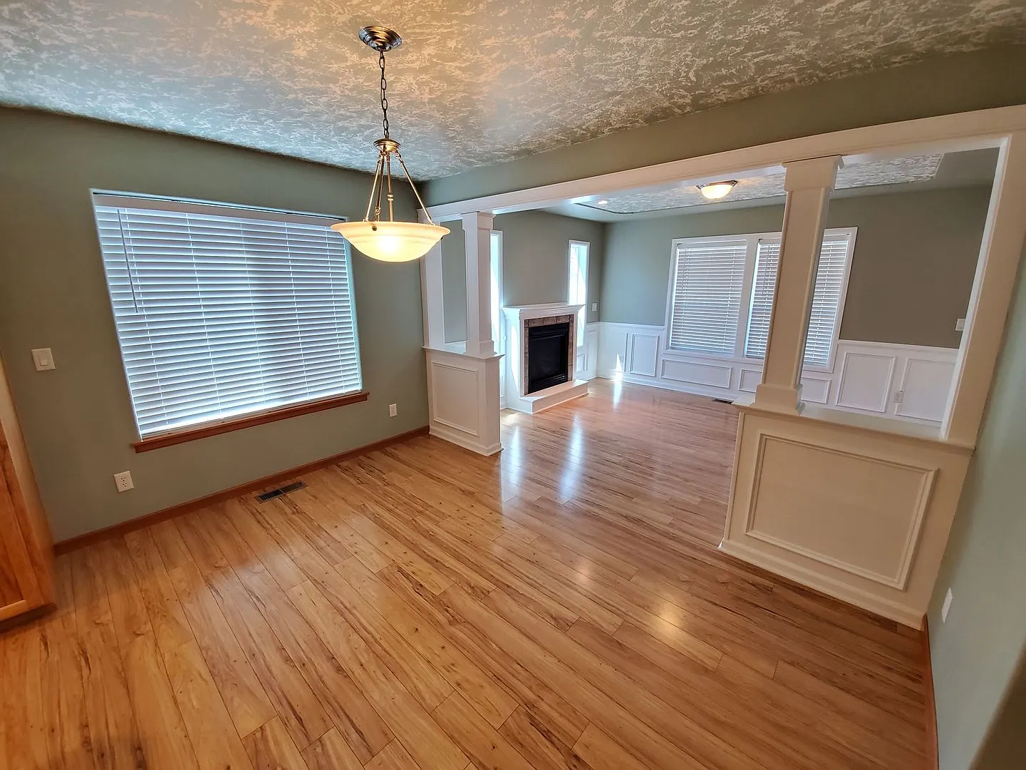 Pet Friendly 3 Bed / 2.5 Bath Home Near I-5 — Photo 3