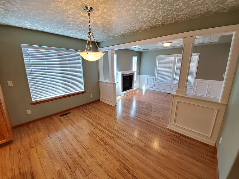 3800 Ryunkin St SE — Photo 3