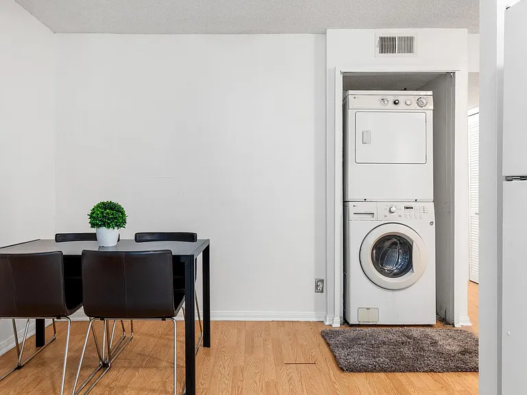 1823 Pelham Ave #3 — Photo 8