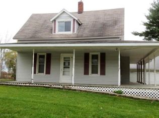 13572 Briar Hill Rd, Carleton, MI 48117