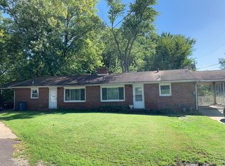 310 S Kerlin St, Mackinaw, IL