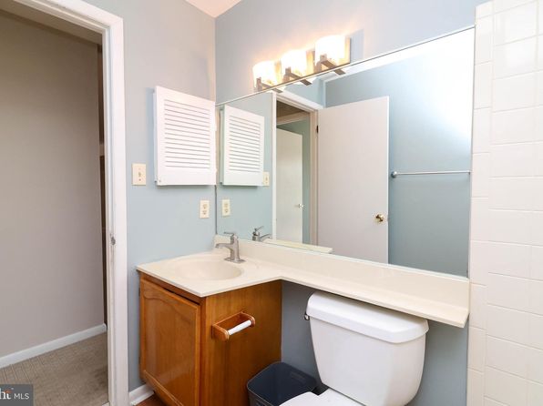 121 Commonwealth Ct APT 7, Princeton, NJ 08540