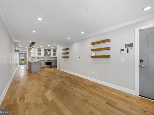 753 N Uber St #1, Philadelphia, PA 19130