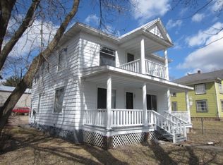 270 Mill St, Amherst, WI 54406