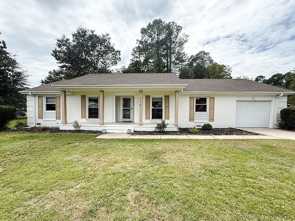 216 Haverhill Dr