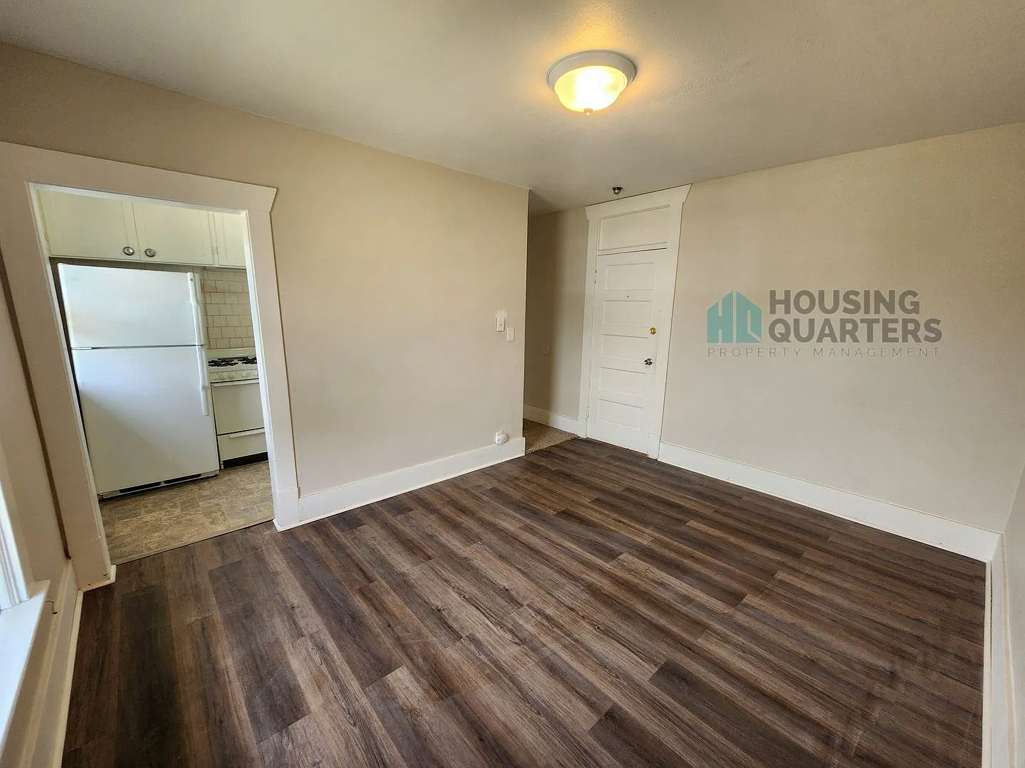 1414 N Lincoln St — Photo 2