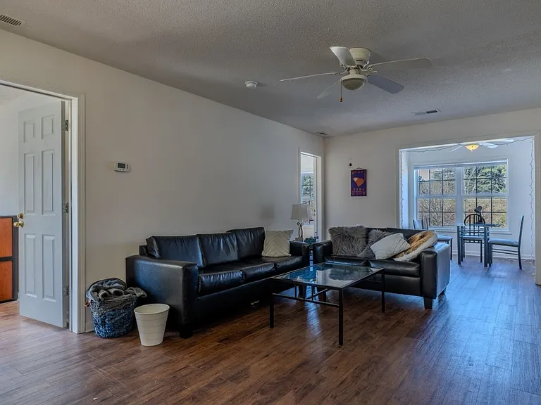 102 University Village Dr #L — Photo 38