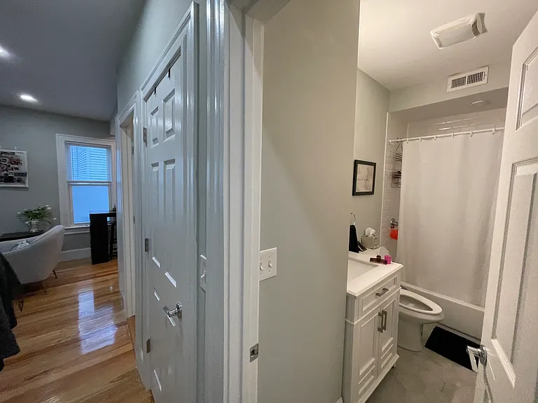 67 Pearl St #2 — Photo 11